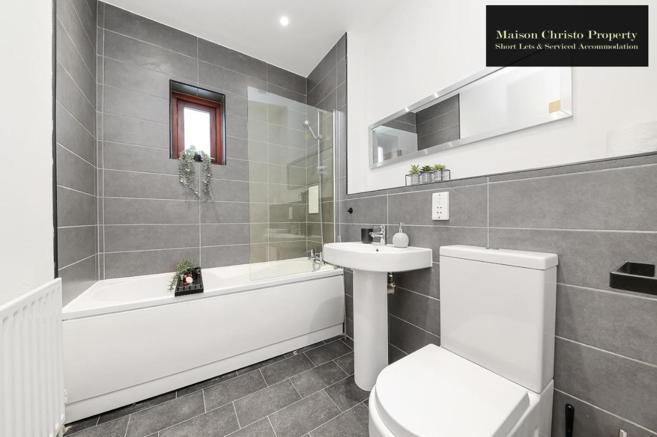 Apartament Eden 2bedroom Sleeps 6 In With Wifi & Leisure By Maison Christo Short Lets & Serviced Londra