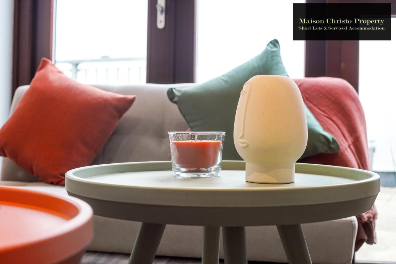 Eden 2bedroom Sleeps 6 In With Wifi & Leisure By Maison Christo Short Lets & Serviced * Londra